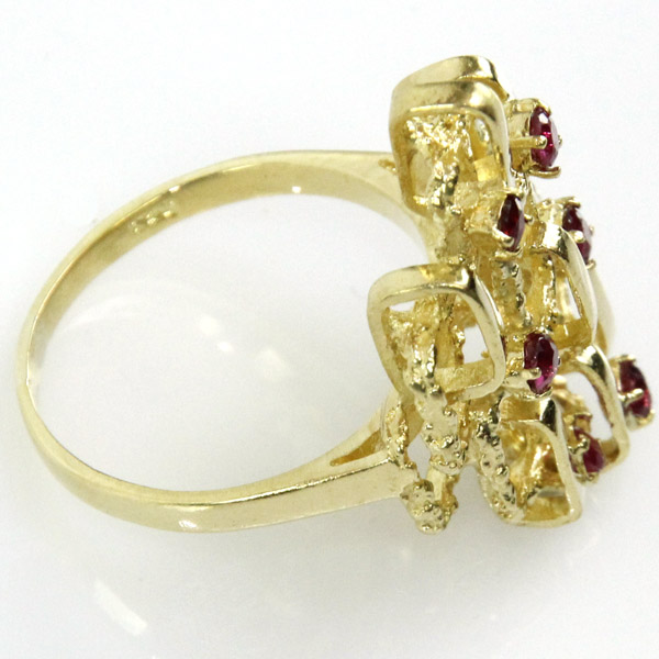 Pasarel - Vintage 18k Yellow Gold Ruby Ring.